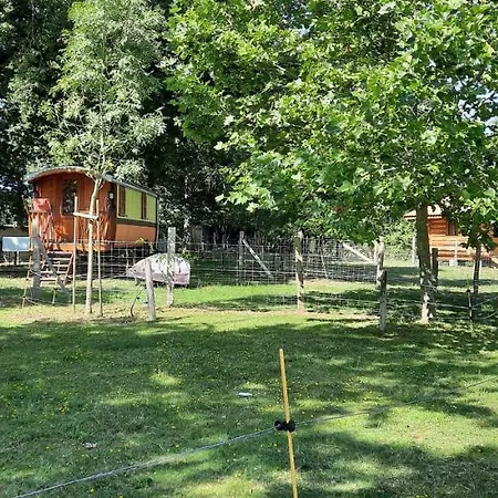 Camping Charlotte La Roulotte