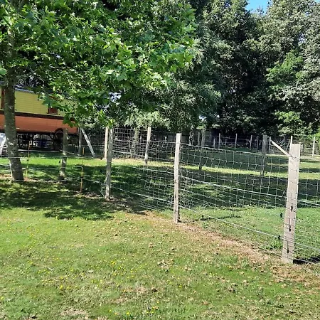 Charlotte La Roulotte Campsite *