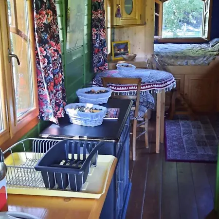 Camping Charlotte La Roulotte