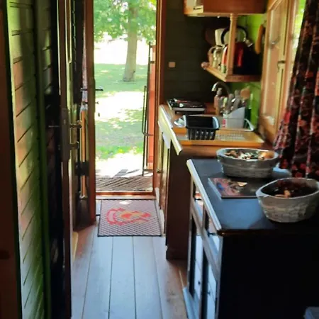 Charlotte La Roulotte Campsite *